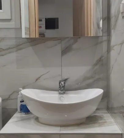 Agias Sofias Luxury Apartment *